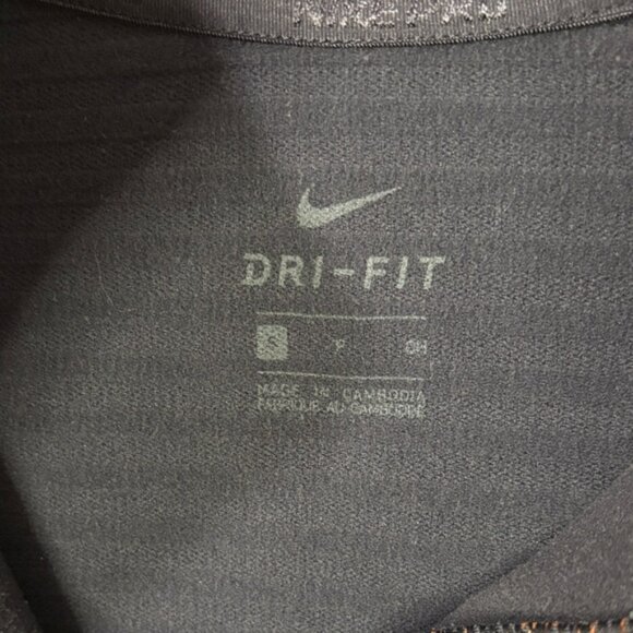 Nike Grey and Bronze Long‎ Sleeve Top - Picture 2 of 5